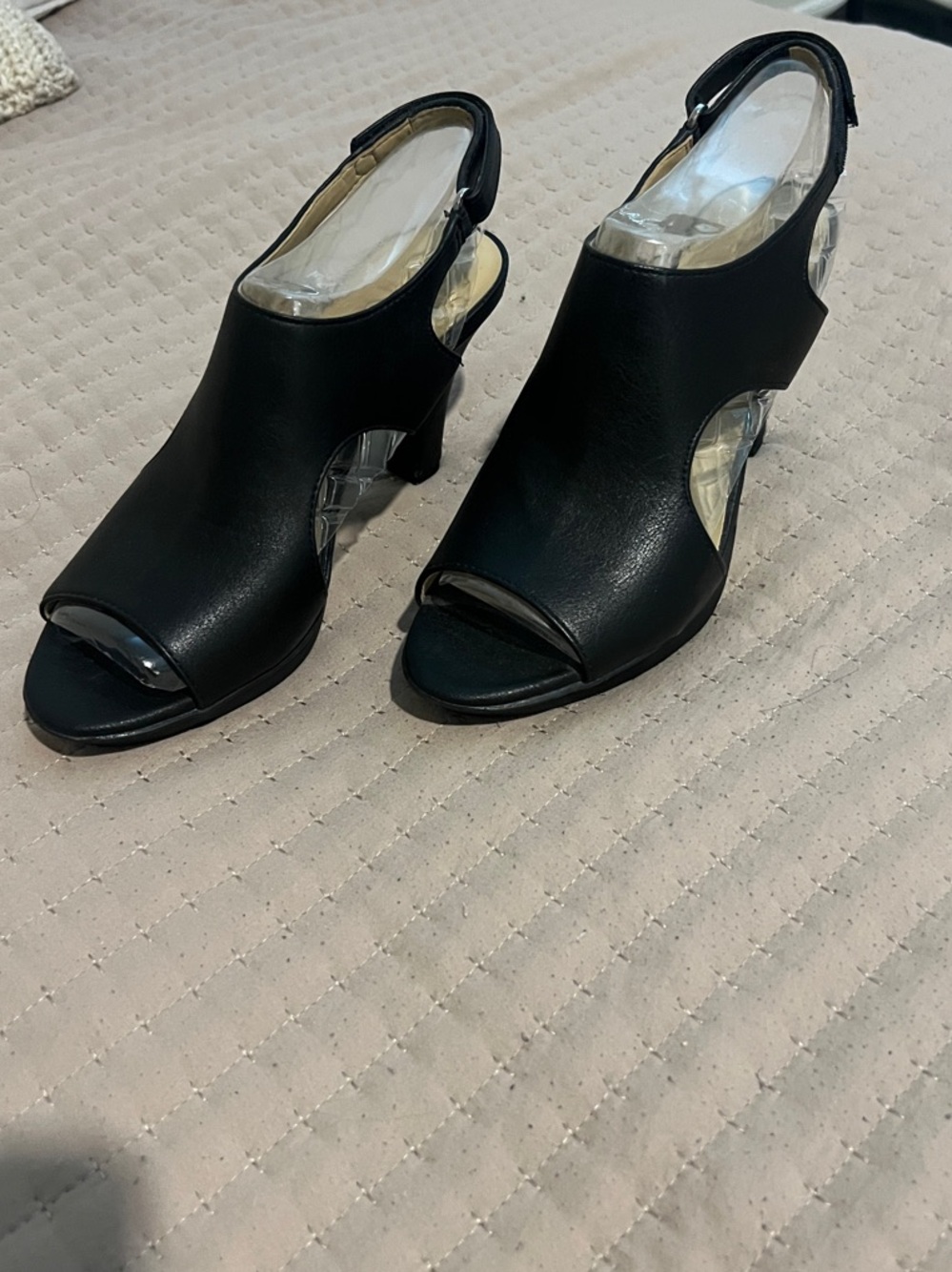 Naturalizer Black Open-Toe Slingback Heels with Cutout Detail